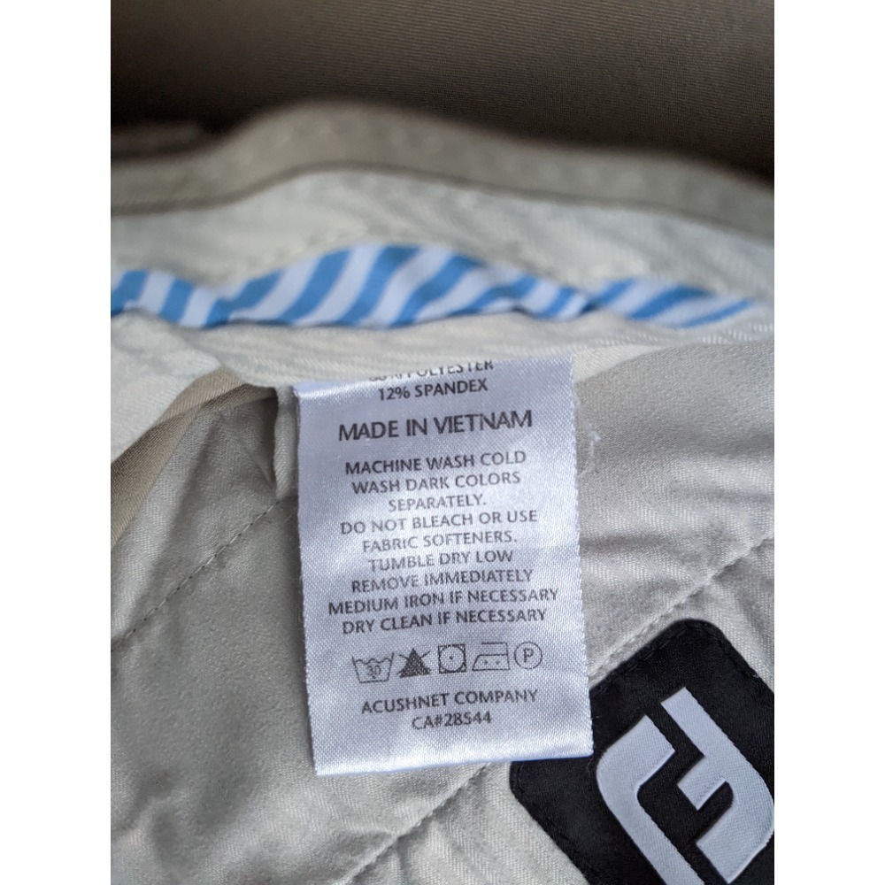 Men's FOOTJOY Performance Moisture Wicking Shorts Khaki Size W36 10" Inseam - Picture 4 of 4